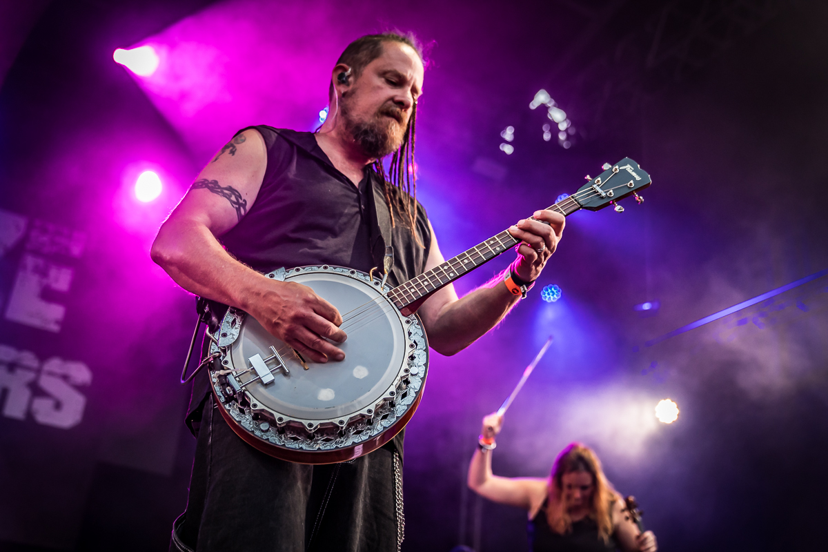 Booze Brothers @ Fonnefeesten 2024, picture 13, photographed by Danny Wagemans - FrontView Magazine