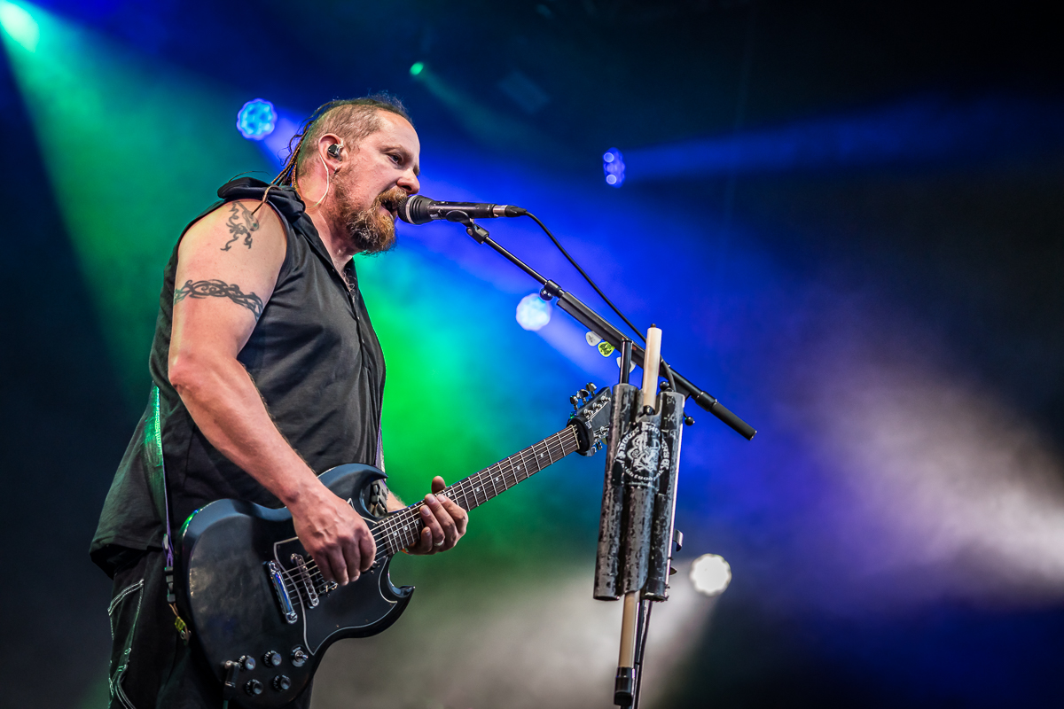 Booze Brothers @ Fonnefeesten 2024, picture 14, photographed by Danny Wagemans - FrontView Magazine