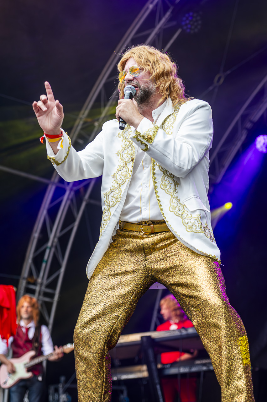 Club Kamiel @ Bollekesfeesten Antwerpen, foto 1, foto's door Dimitri Vanlommel - FrontView Magazine