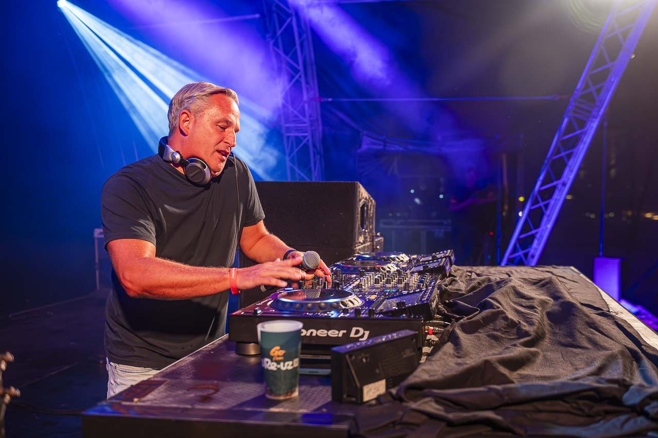 DJ F.R.A.N.K @ Bollekesfeesten Antwerpen, foto 4, foto's door Dimitri Vanlommel - FrontView Magazine