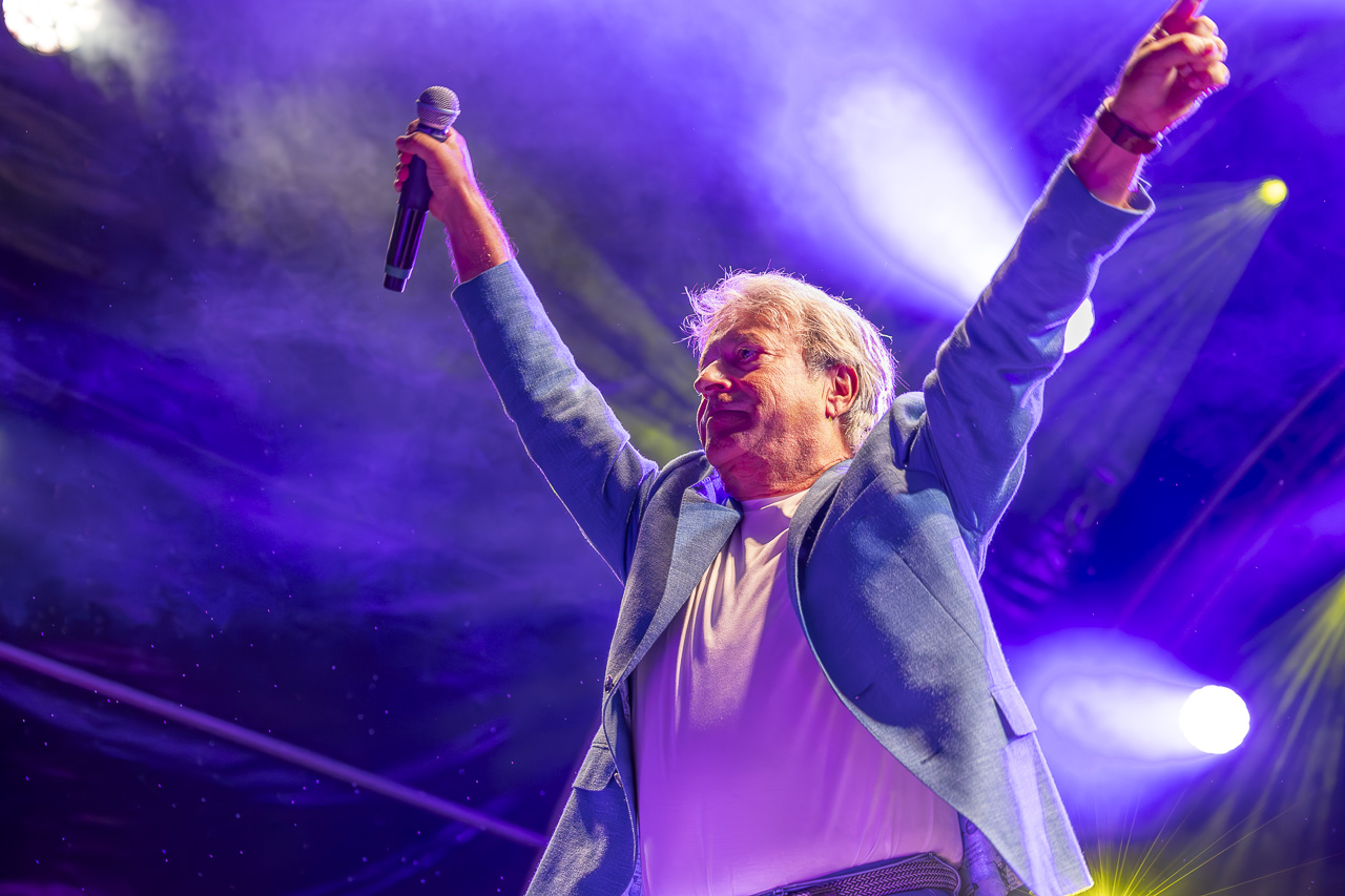 Garry Hagger @ Vlaanderen Zingt - Bollekesfeesten Antwerpen, foto 5, foto's door Youri Vanlommel - FrontView Magazine