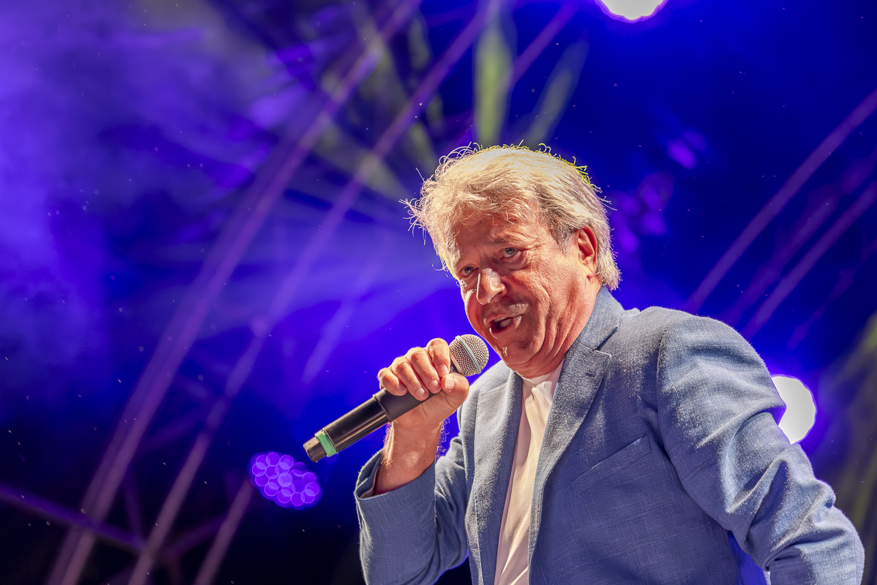 Garry Hagger @ Vlaanderen Zingt - Bollekesfeesten Antwerpen, foto 6, foto's door Youri Vanlommel - FrontView Magazine