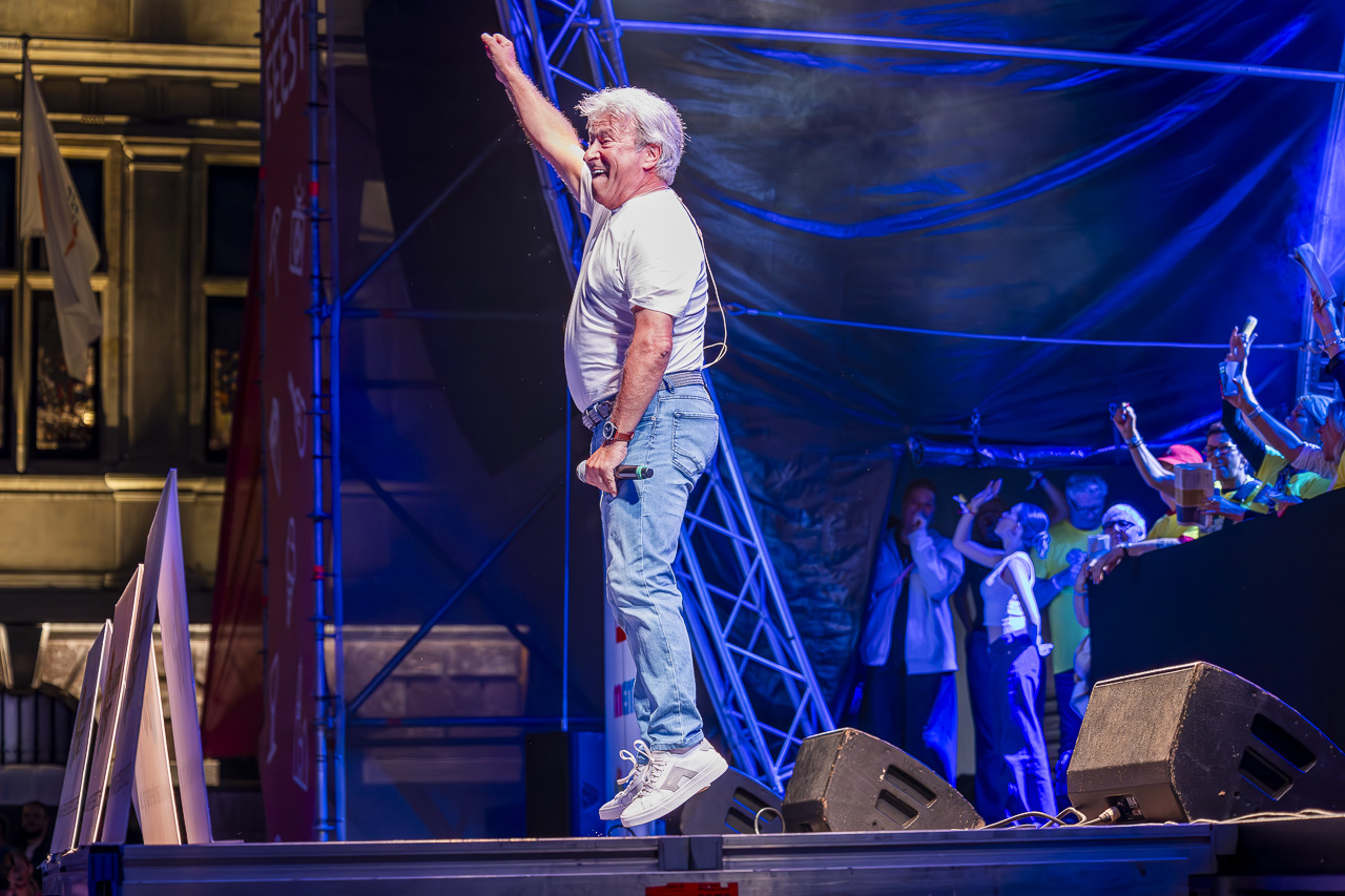 Garry Hagger @ Vlaanderen Zingt - Bollekesfeesten Antwerpen, foto 11, foto's door Youri Vanlommel - FrontView Magazine