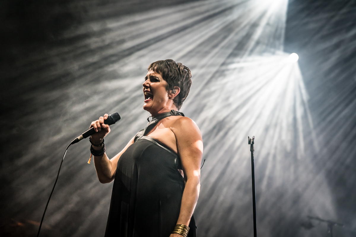 Kosheen @ Fonnefeesten 2024, foto 17, foto's door Danny Wagemans - FrontView Magazine