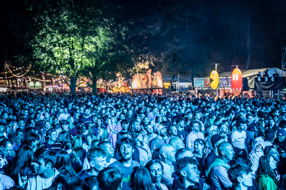 Kosheen @ Fonnefeesten 2024, foto 20, foto's door Danny Wagemans - FrontView Magazine