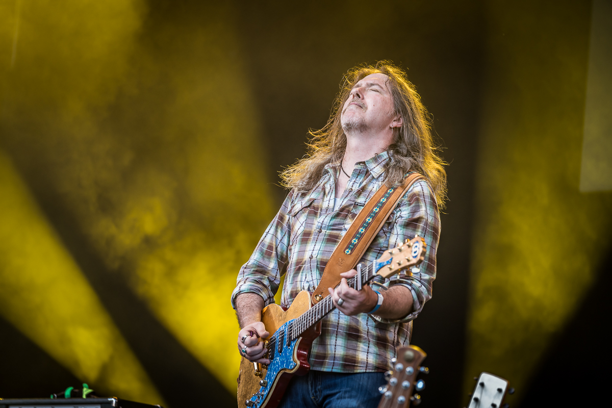 Red Red @ Fonnefeesten 2024, picture 12, photographed by Danny Wagemans - FrontView Magazine