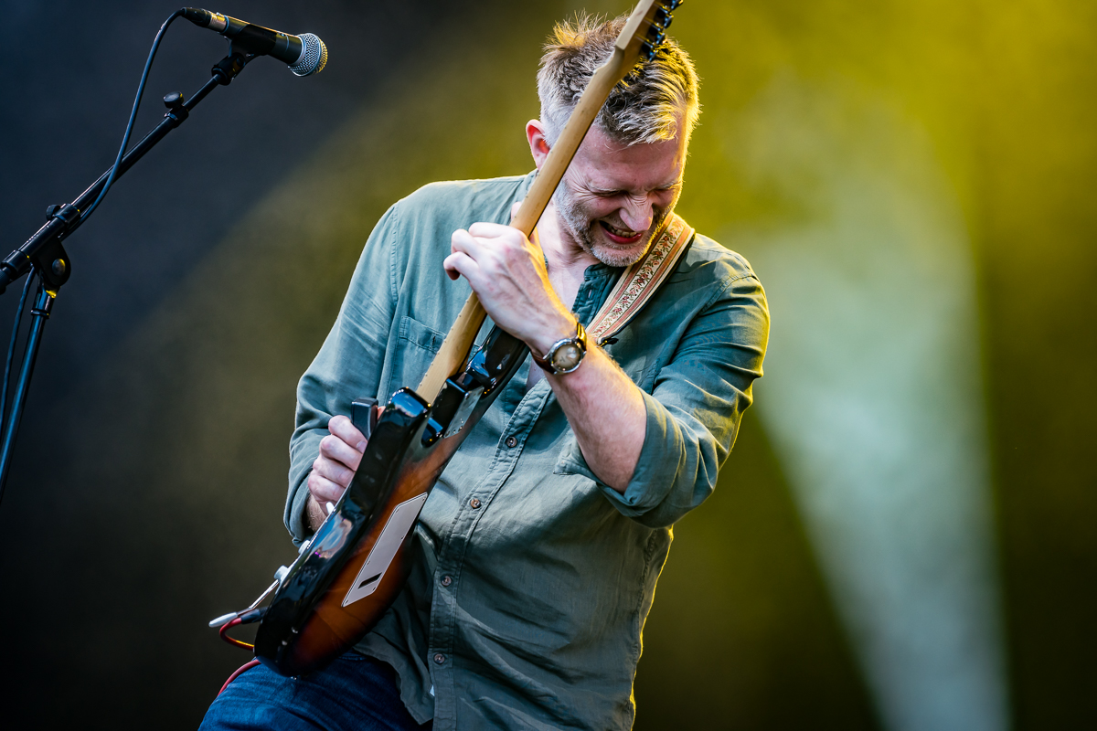 Red Red @ Fonnefeesten 2024, picture 13, photographed by Danny Wagemans - FrontView Magazine