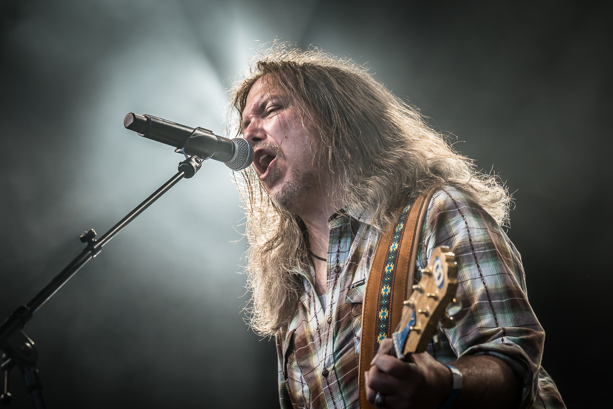 Red Red @ Fonnefeesten 2024, picture 18, photographed by Danny Wagemans - FrontView Magazine