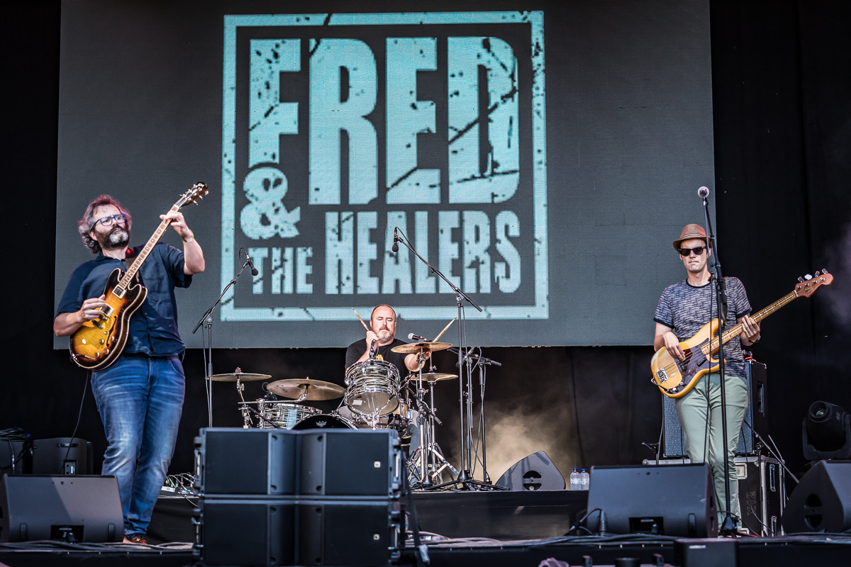 Fred and the Healers @ Fonnefeesten 2024, foto 2, foto's door Danny Wagemans - FrontView Magazine