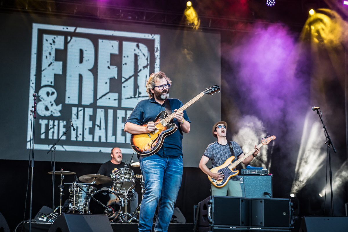Fred and the Healers @ Fonnefeesten 2024, foto 12, foto's door Danny Wagemans - FrontView Magazine