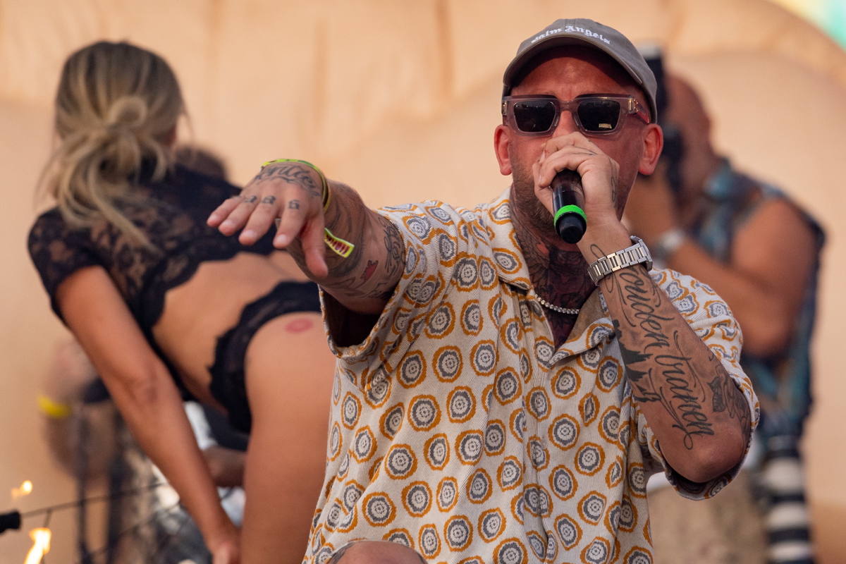 Kamping Kitsch Club @ Kortrijk, picture 47, photographed by Koen Marcoen - FrontView Magazine