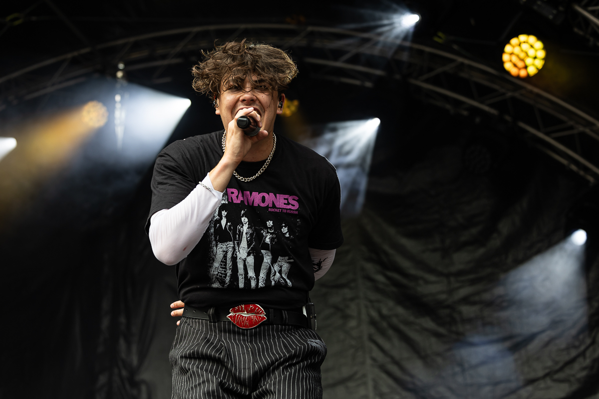 SHY @ Bollekesfeesten 2024, picture 14, photographed by Marc Verdonck - FrontView Magazine