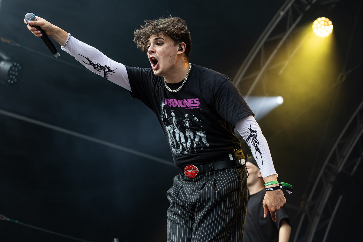 SHY @ Bollekesfeesten 2024, picture 18, photographed by Marc Verdonck - FrontView Magazine
