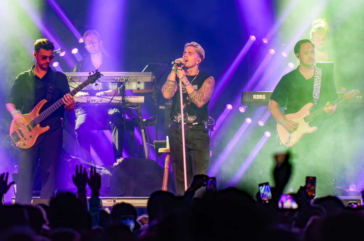 Andre Hazes @ Rijvers Festival 2024, picture 9, photographed by Jurgen Van De Maele - FrontView Magazine
