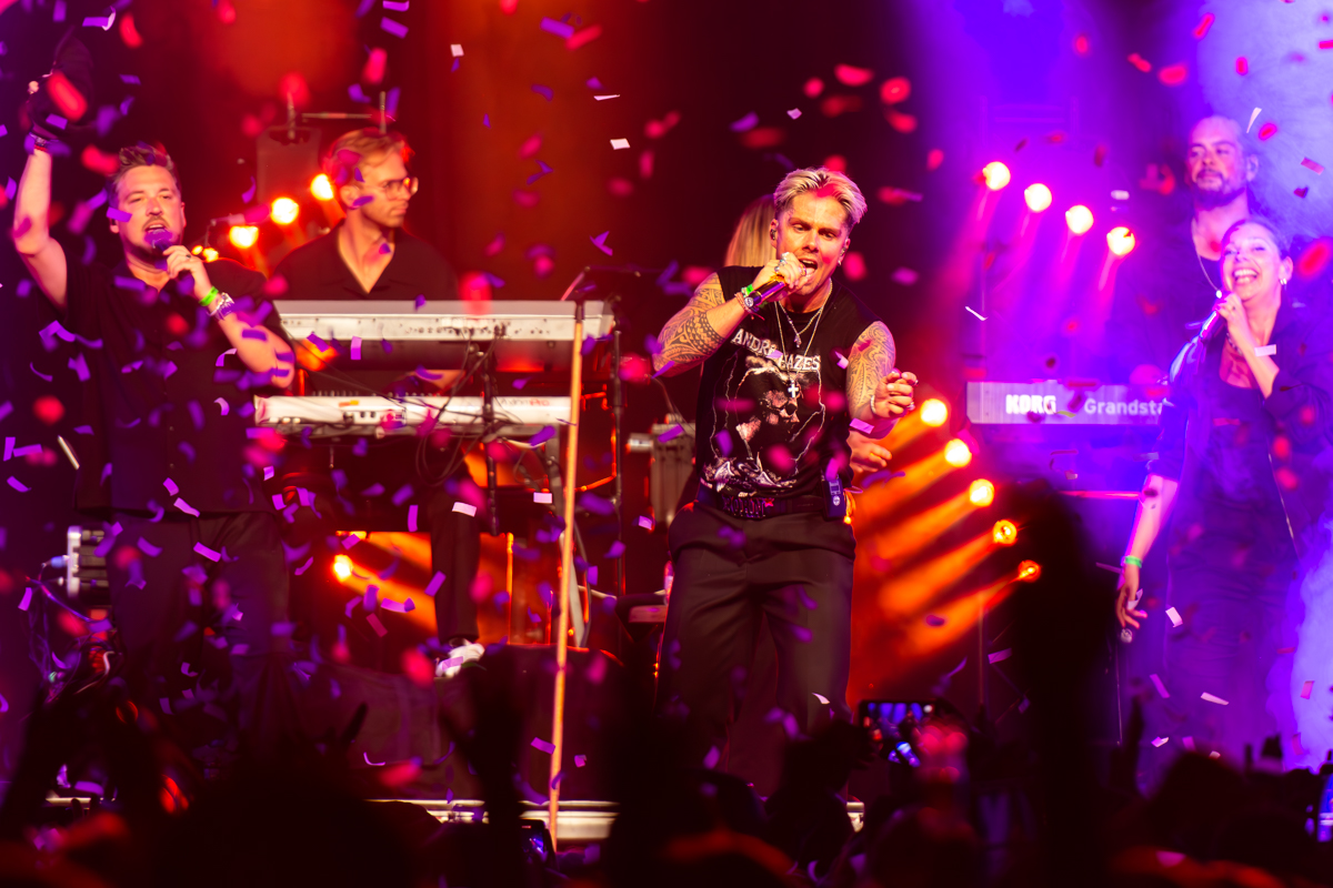 Andre Hazes @ Rijvers Festival 2024, picture 20, photographed by Jurgen Van De Maele - FrontView Magazine