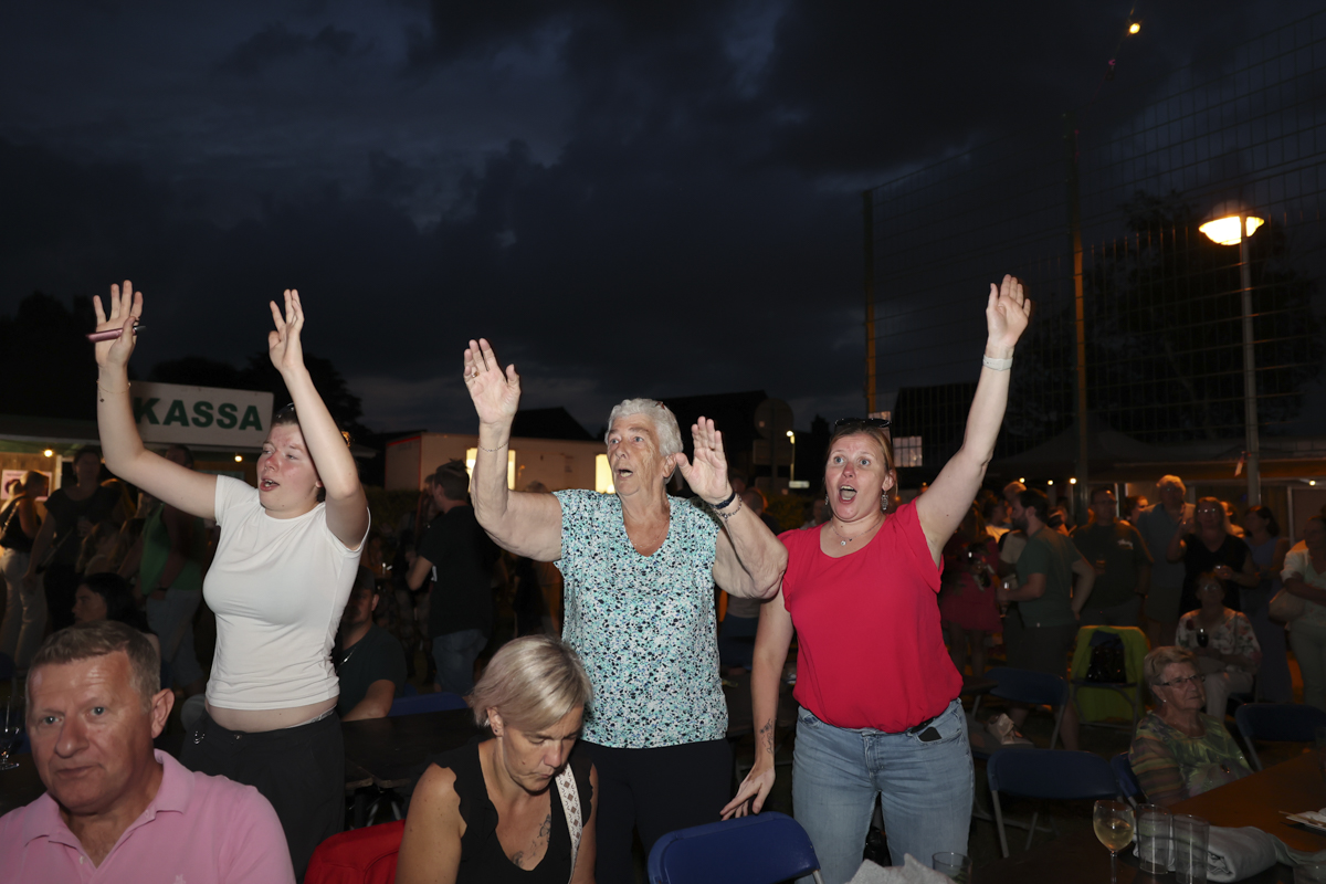 De Romeo's @ vestenfestival Melsele, picture 18, photographed by Peter Casie - FrontView Magazine