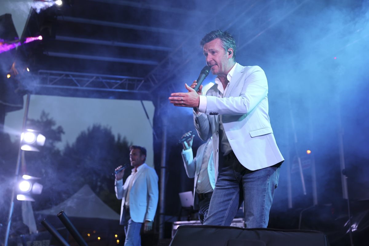 De Romeo's @ vestenfestival Melsele, picture 22, photographed by Peter Casie - FrontView Magazine