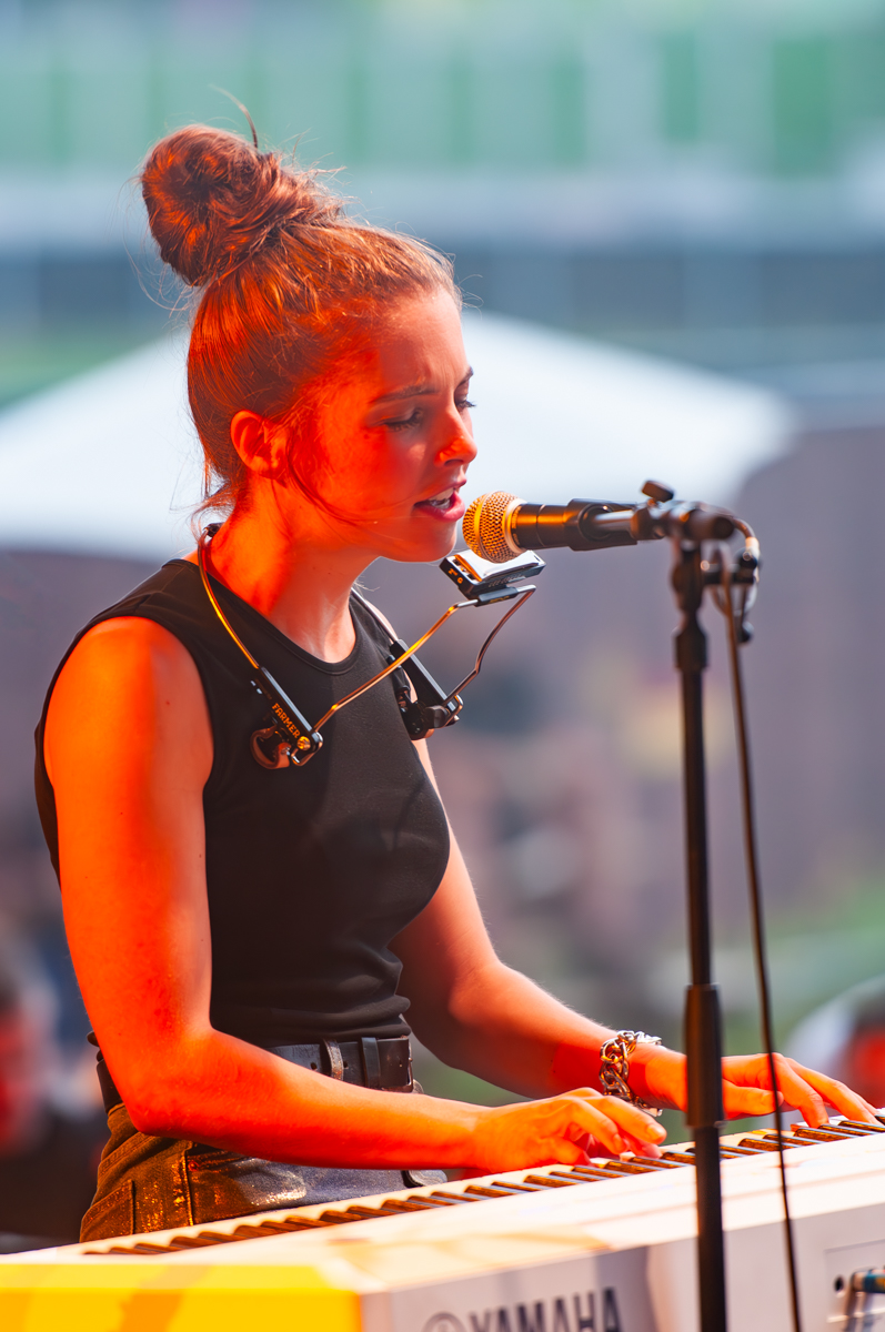 Emma d' Arc @ Rijvers Festival 2024, picture 8, photographed by Jurgen Van De Maele - FrontView Magazine