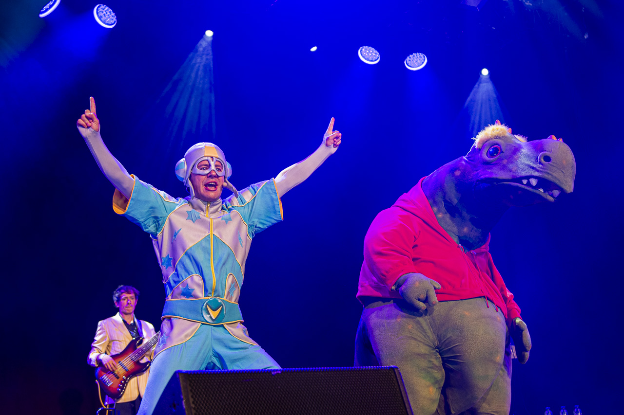 Kaatje @ Rijvers Festival 2024, picture 2, photographed by Jurgen Van De Maele - FrontView Magazine