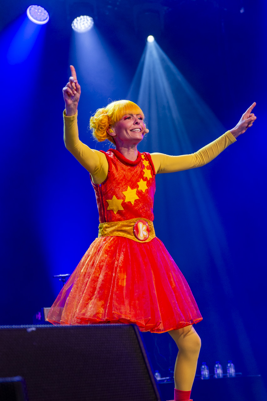 Kaatje @ Rijvers Festival 2024, picture 5, photographed by Jurgen Van De Maele - FrontView Magazine