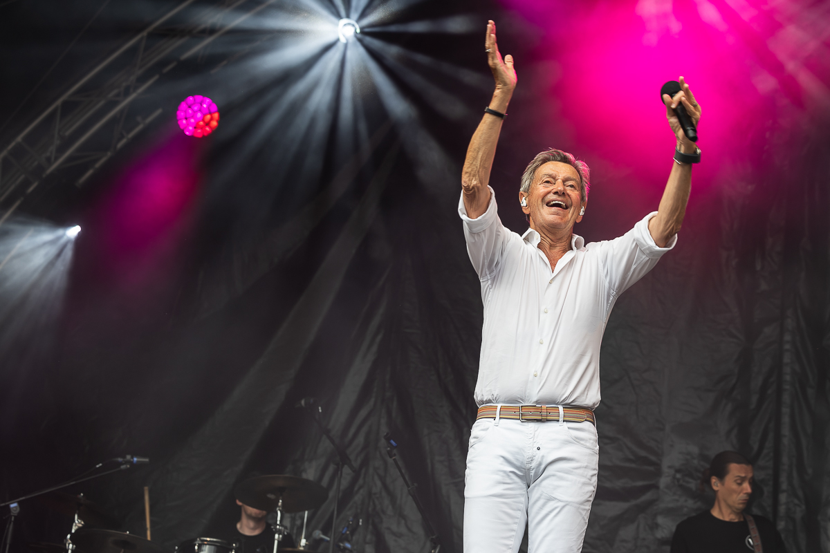 Willy Sommers @ Bollekesfeesten 2024, picture 6, photographed by Marc Verdonck - FrontView Magazine