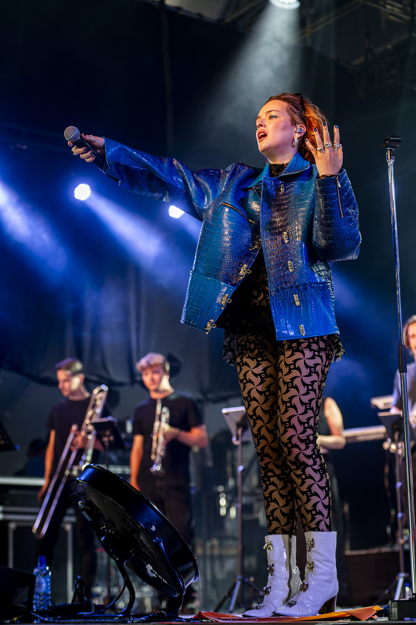 Birthe @ Rijvers Festival 2024, picture 7, photographed by Jurgen Van De Maele - FrontView Magazine