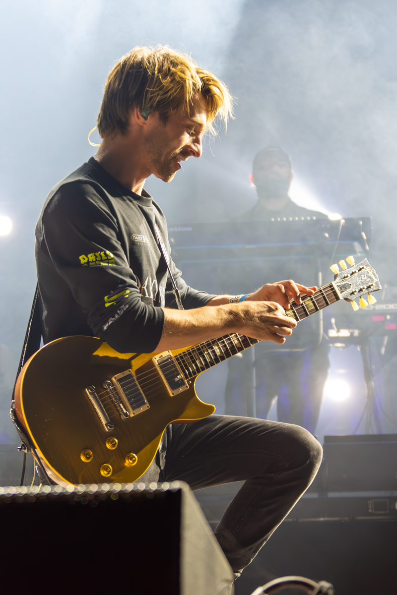 Coely @ Rijvers Festival 2024, picture 10, photographed by Jurgen Van De Maele - FrontView Magazine