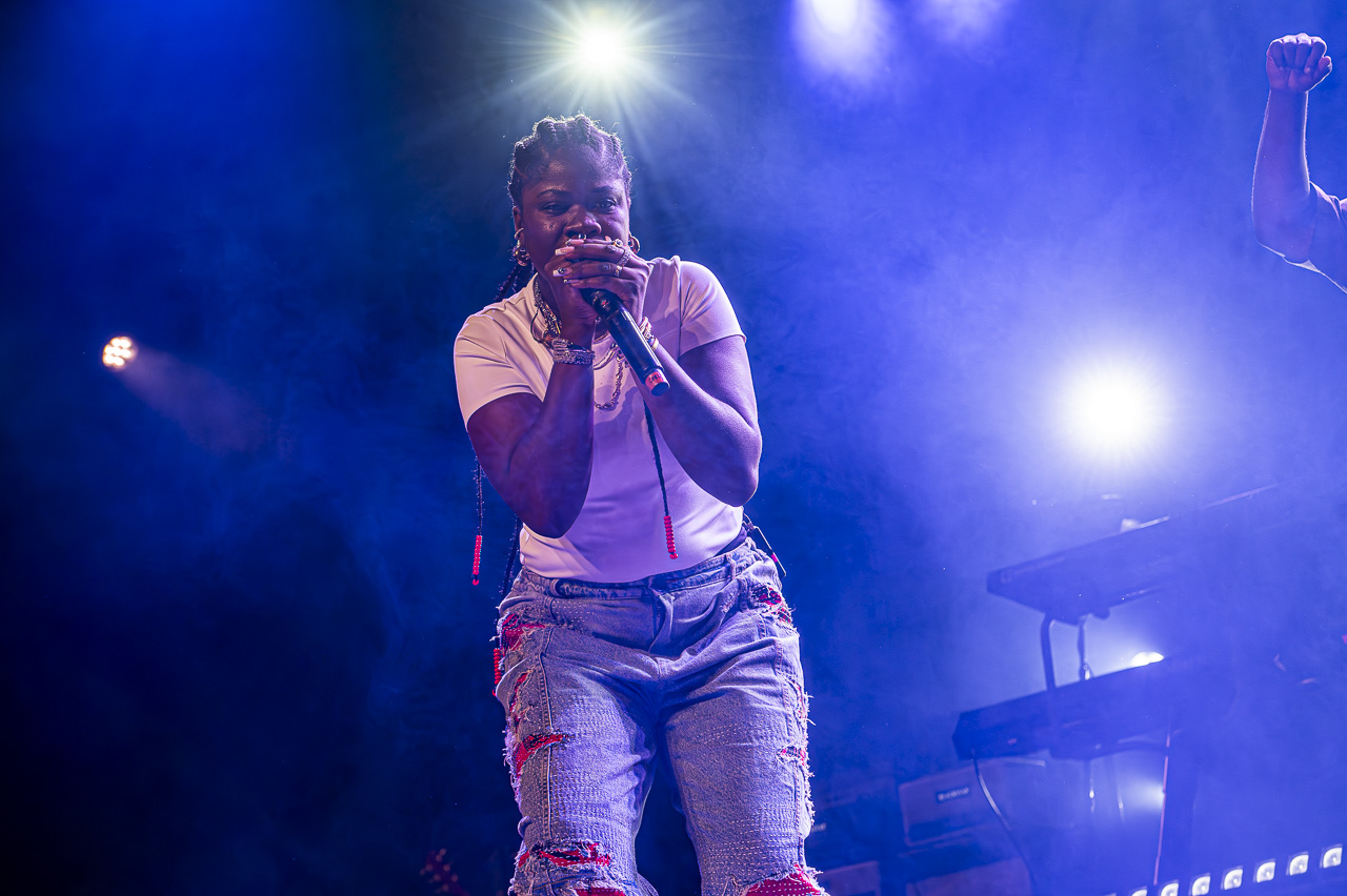 Coely @ Rijvers Festival 2024, picture 13, photographed by Jurgen Van De Maele - FrontView Magazine