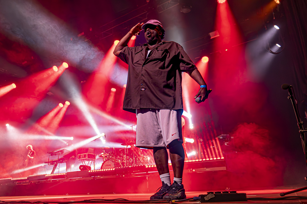 Coely @ Rijvers Festival 2024, picture 18, photographed by Jurgen Van De Maele - FrontView Magazine