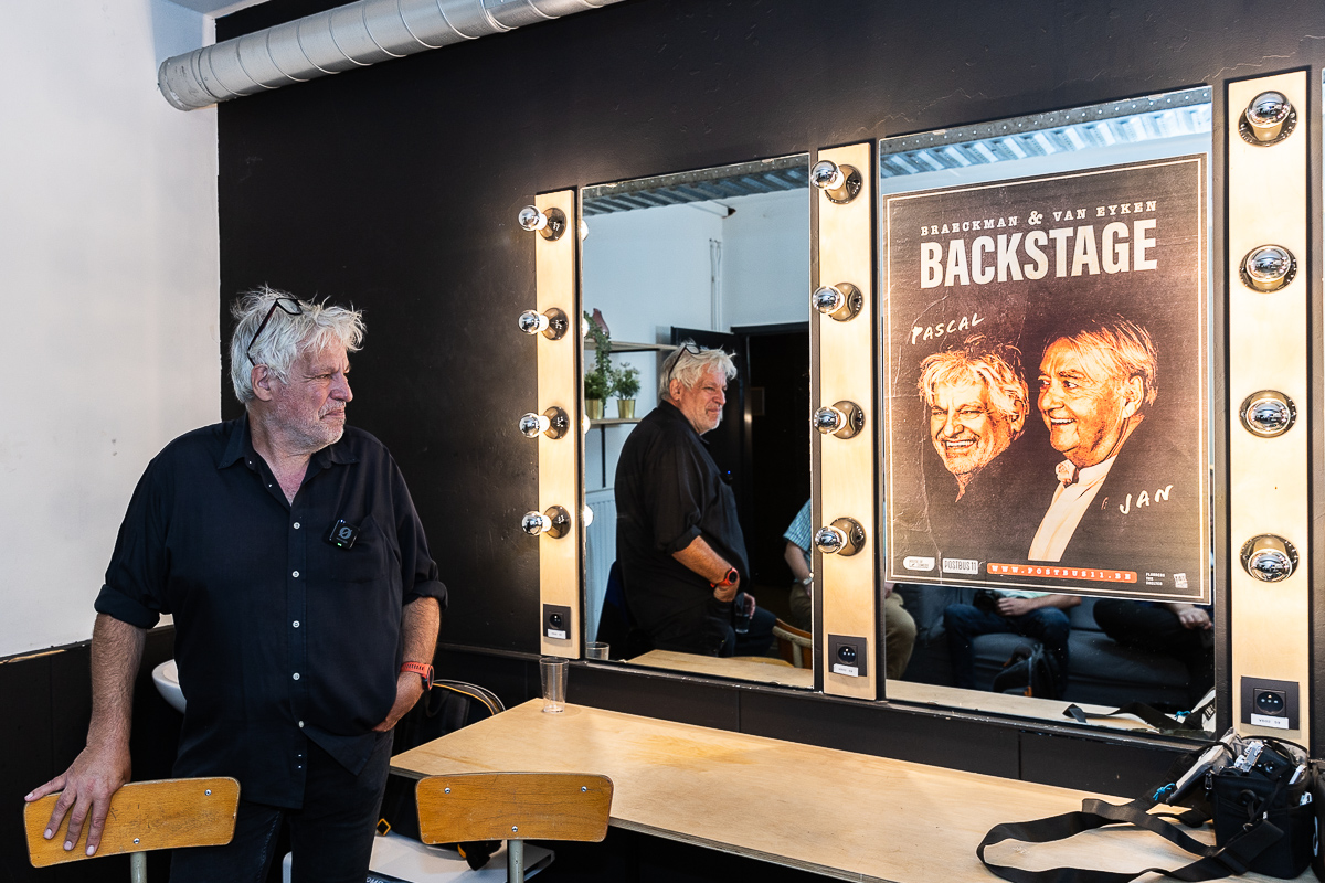 Backstage @ Trix, picture 1, photographed by Marc Verdonck - FrontView Magazine