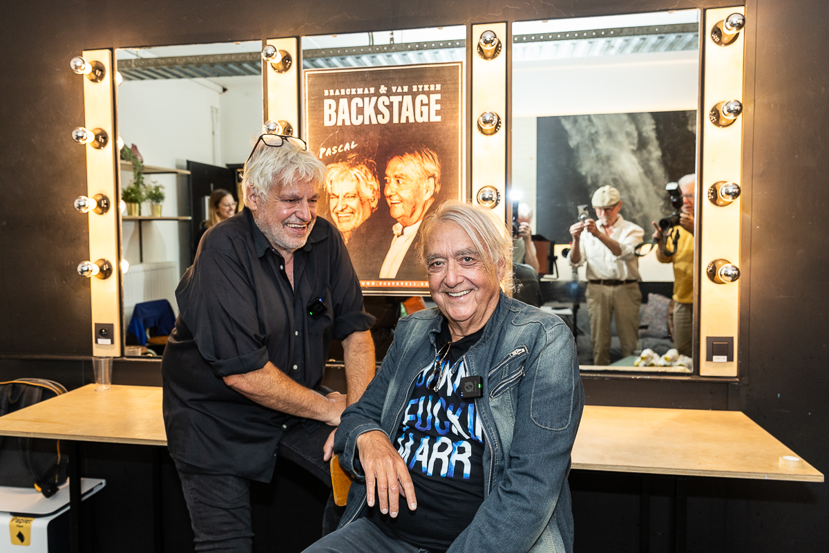 Backstage @ Trix, picture 8, photographed by Marc Verdonck - FrontView Magazine