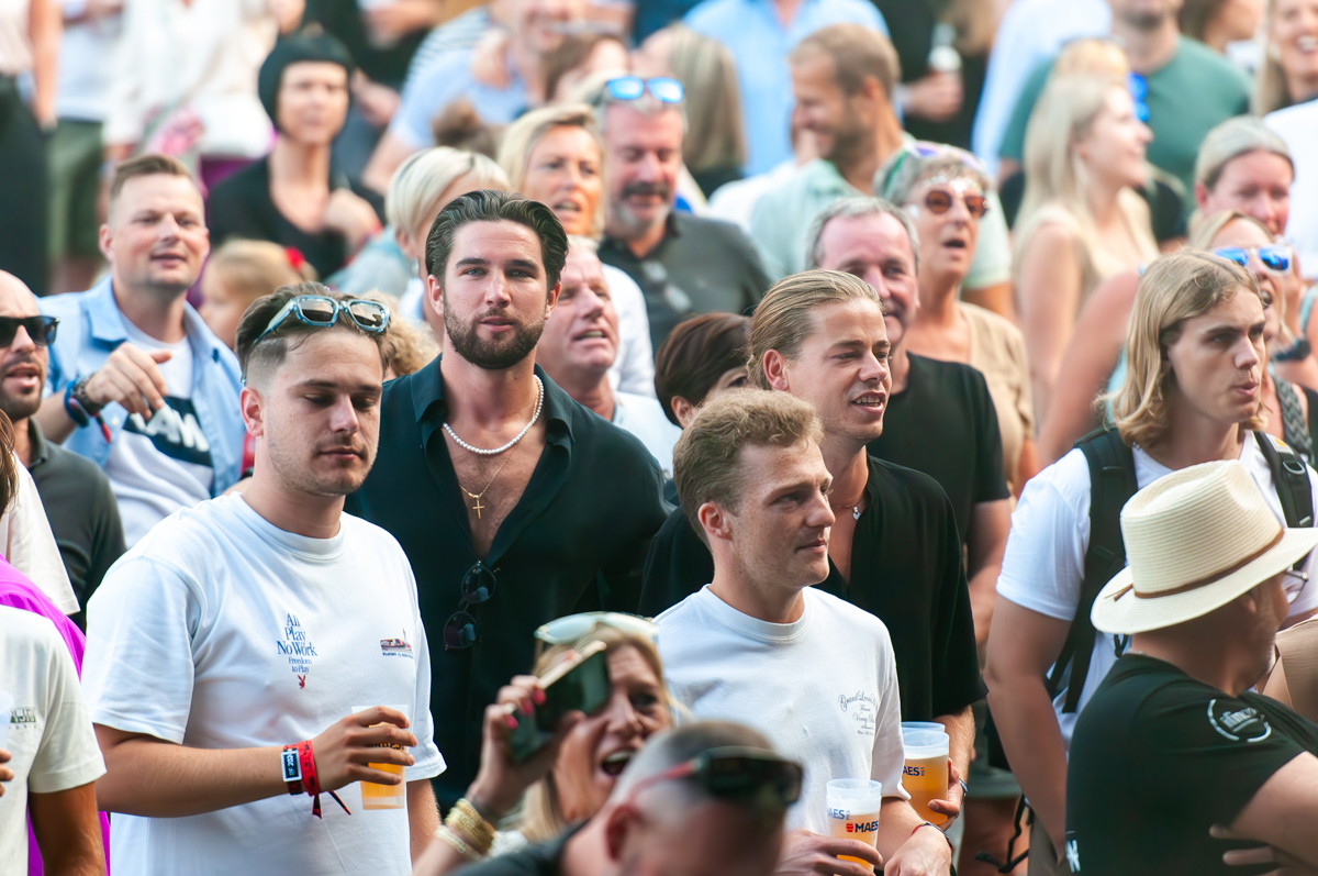 Sfeerbeelden dag 4 @ Rijvers Festival 2024, picture 5, photographed by Dimitri Vanlommel - FrontView Magazine