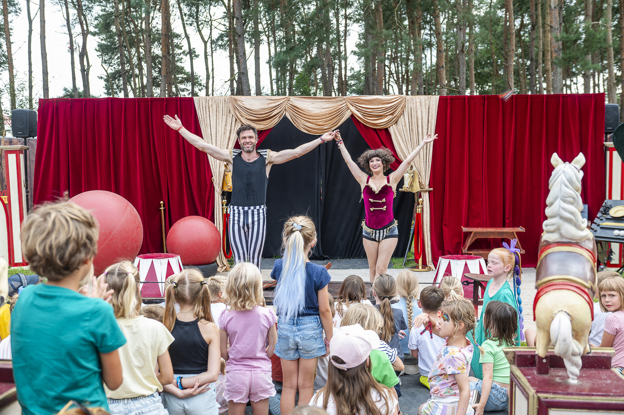 Sfeerbeelden dag 4 @ Rijvers Festival 2024, picture 31, photographed by Dimitri Vanlommel - FrontView Magazine