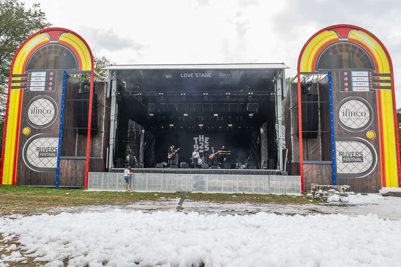 Sfeerbeelden dag 4 @ Rijvers Festival 2024, picture 34, photographed by Dimitri Vanlommel - FrontView Magazine