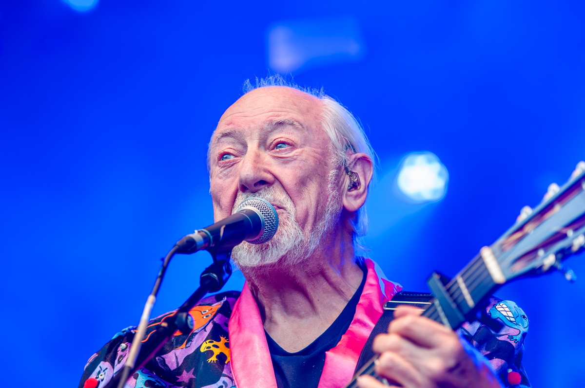 Urbanus en de Fanfaar @ Rijvers Festival 2024, picture 4, photographed by Jurgen Van De Maele - FrontView Magazine