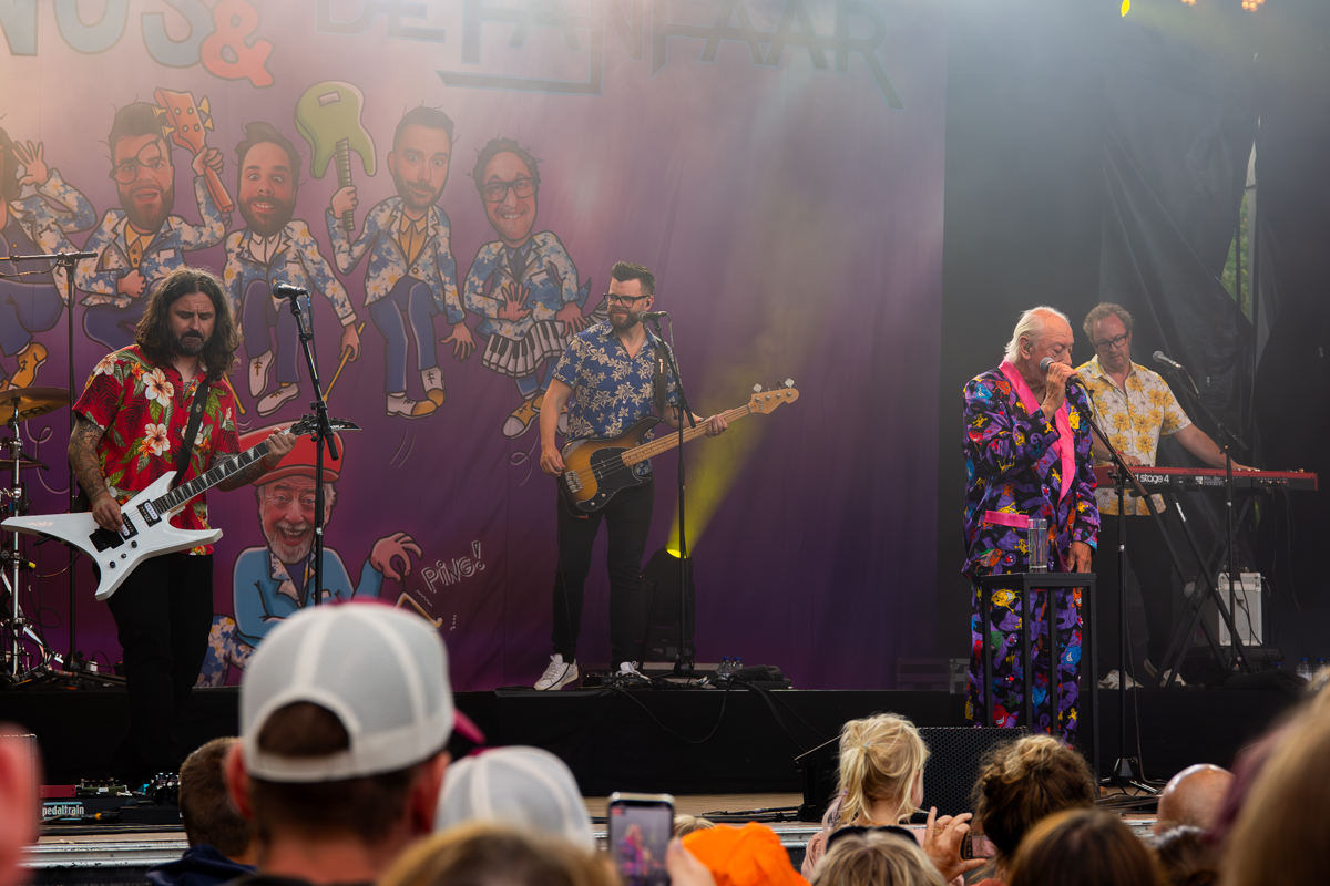 Urbanus en de Fanfaar @ Rijvers Festival 2024, picture 21, photographed by Jurgen Van De Maele - FrontView Magazine
