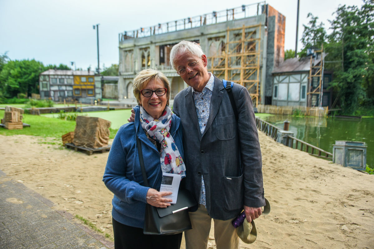 Première Klokkenluider van de Notre Dame @ Donkmeer Berlare, picture 2, photographed by Peter Minnebo - FrontView Magazine