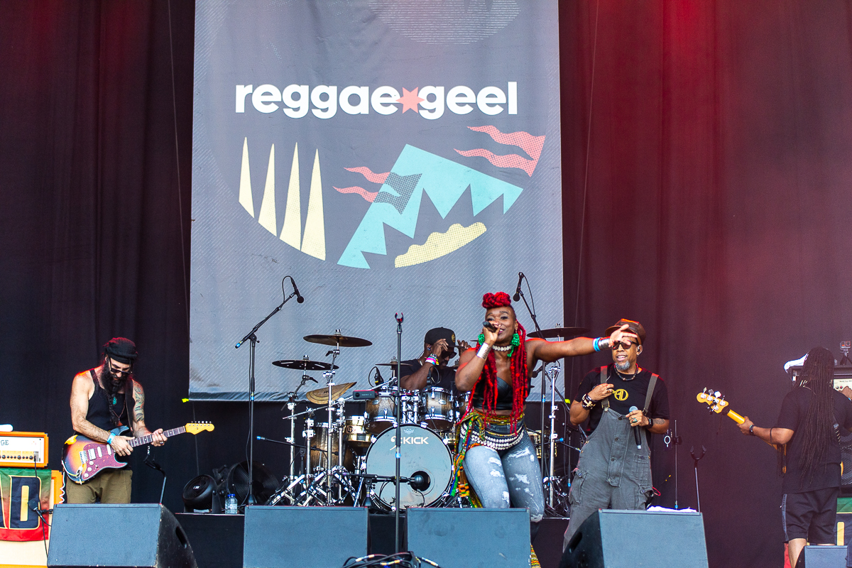Reggae Geel Mainstage Dag 2 @ Reggae Geel, picture 21, photographed by Luc Klinckaert - FrontView Magazine