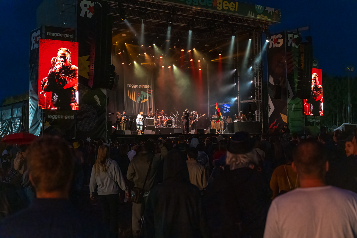 Reggae Geel Mainstage Dag 2 @ Reggae Geel, picture 34, photographed by Luc Klinckaert - FrontView Magazine