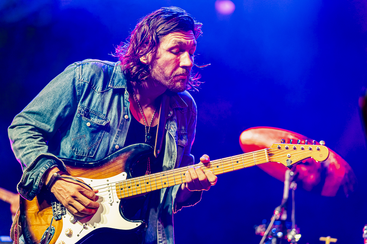 The Teskey Brothers @ OLT Rivierenhof, picture 7, photographed by Peter Smet - FrontView Magazine