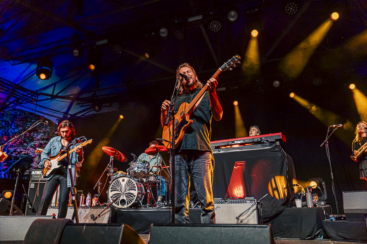 The Teskey Brothers @ OLT Rivierenhof, picture 15, photographed by Peter Smet - FrontView Magazine