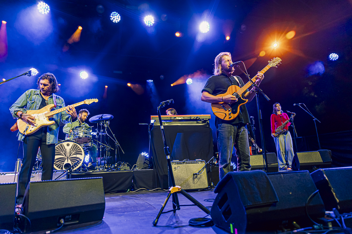 The Teskey Brothers @ OLT Rivierenhof, picture 19, photographed by Peter Smet - FrontView Magazine