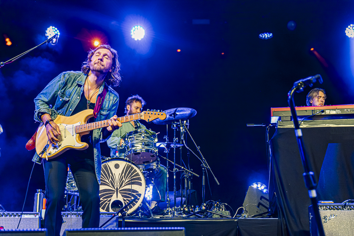 The Teskey Brothers @ OLT Rivierenhof, picture 20, photographed by Peter Smet - FrontView Magazine