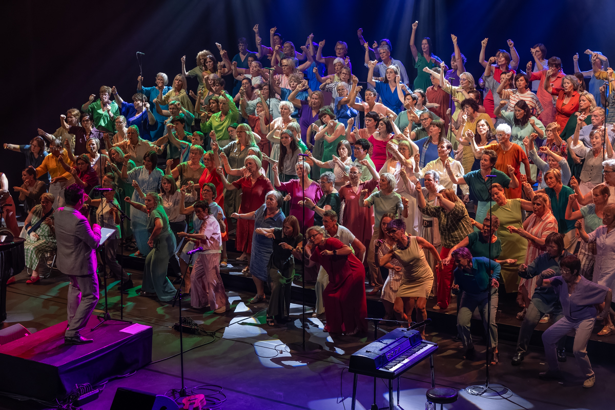 Bent Van Looy in Koor @ Stadsschouwburg Antwerpen, foto 19, foto's door David Johnson - FrontView Magazine
