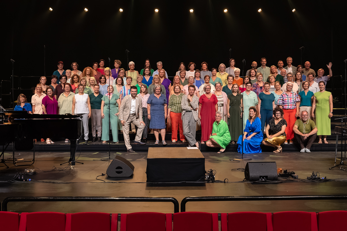 Bent Van Looy in Koor @ Stadsschouwburg Antwerpen, foto 56, foto's door David Johnson - FrontView Magazine