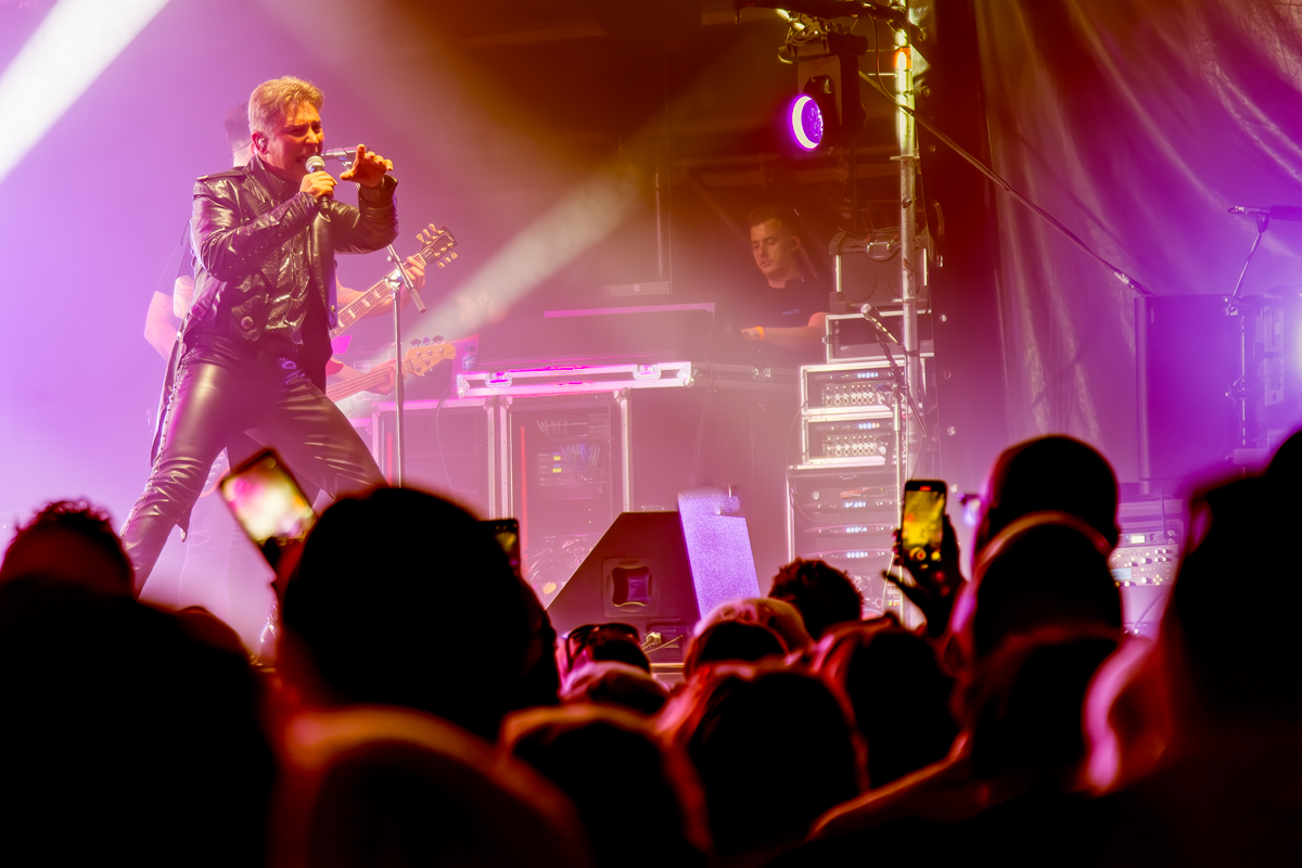 Hellmut Lotti goes Metal @ Road Rock, picture 18, photographed by Jurgen Van De Maele - FrontView Magazine
