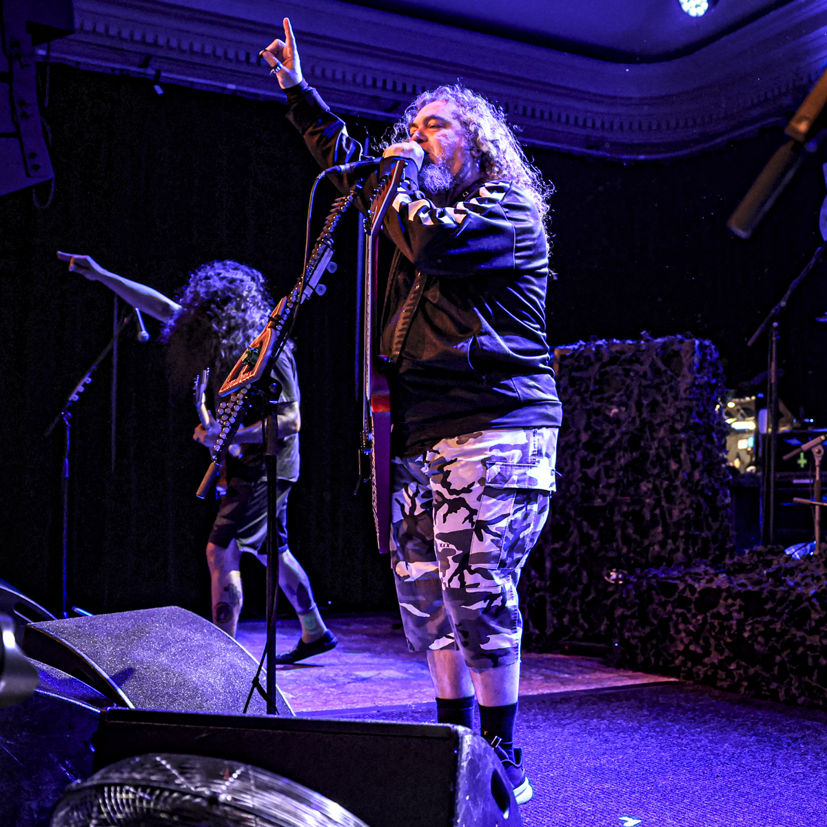 Soulfly @ de casino, foto 14, foto's door Peter Casie - FrontView Magazine