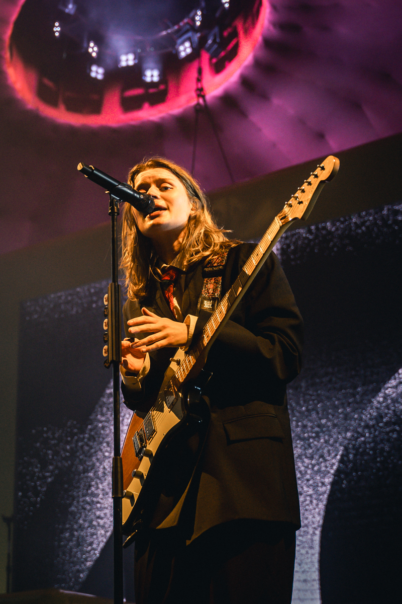 Girl In Red @ Vorst Nationaal, picture 9, photographed by Jelle Meersschaut - FrontView Magazine