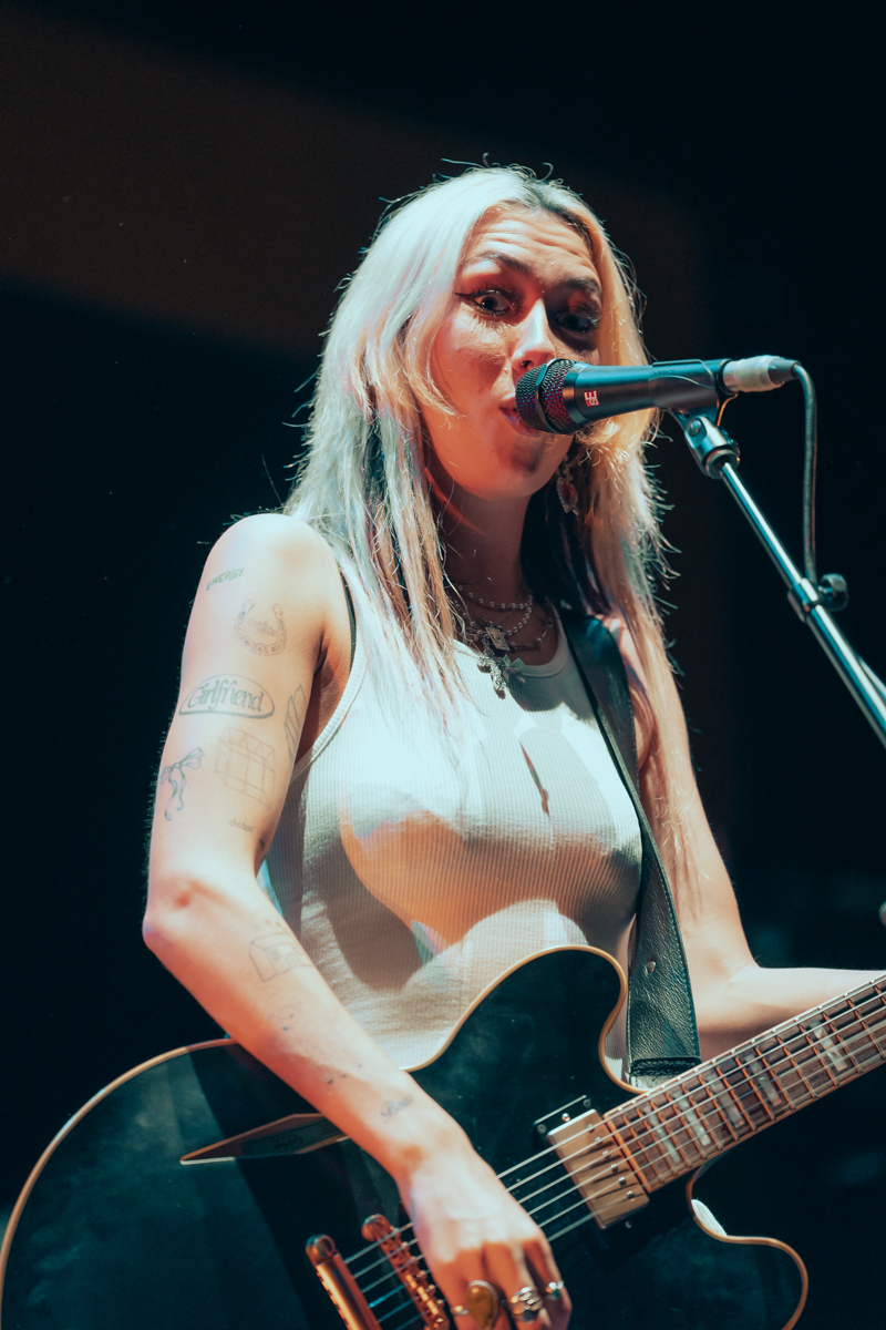 Nieve Ella @ Vorst Nationaal, picture 8, photographed by Jelle Meersschaut - FrontView Magazine