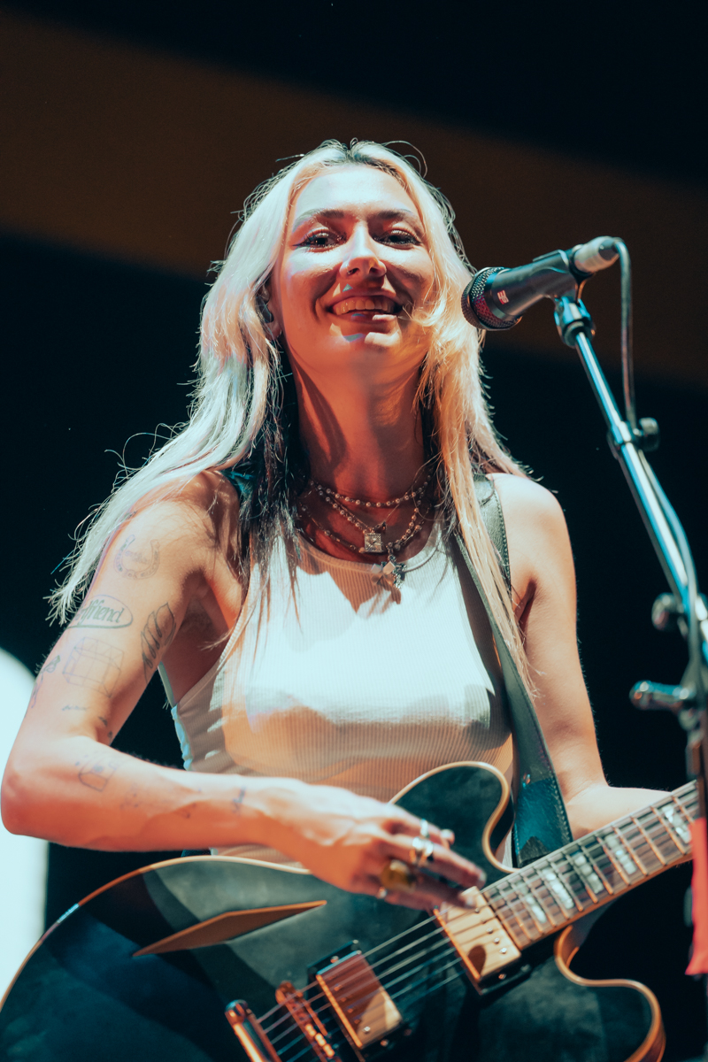 Nieve Ella @ Vorst Nationaal, picture 12, photographed by Jelle Meersschaut - FrontView Magazine
